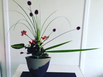 Ikebana (flower arranging) Workshop (SOLD OUT)